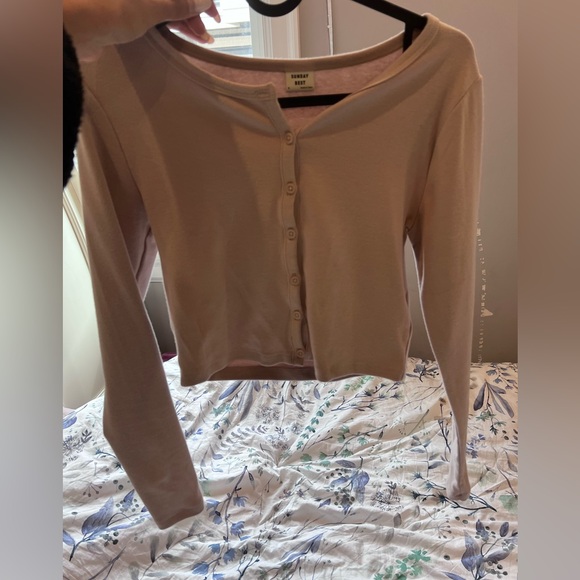 Aritzia izzy cardigan size small lilac - Picture 2 of 3